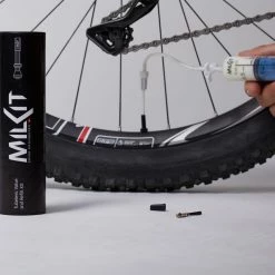 MilKit Valve Pack Tubeless Valves - 2 Pièces -Vélos Soldes Boutique milkit tire filling large scaled